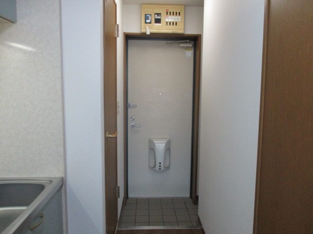 野中第6マンション 玄関