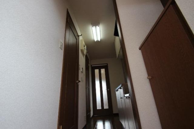 リュミエール 玄関