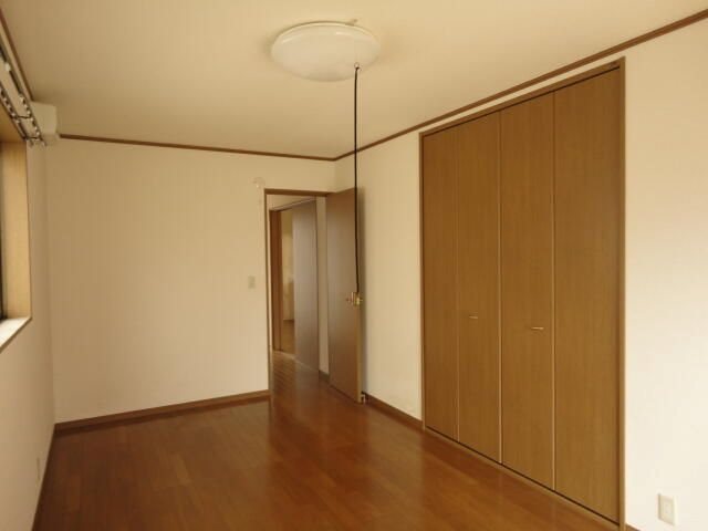 和合町戸建貸家2 ベッドルーム