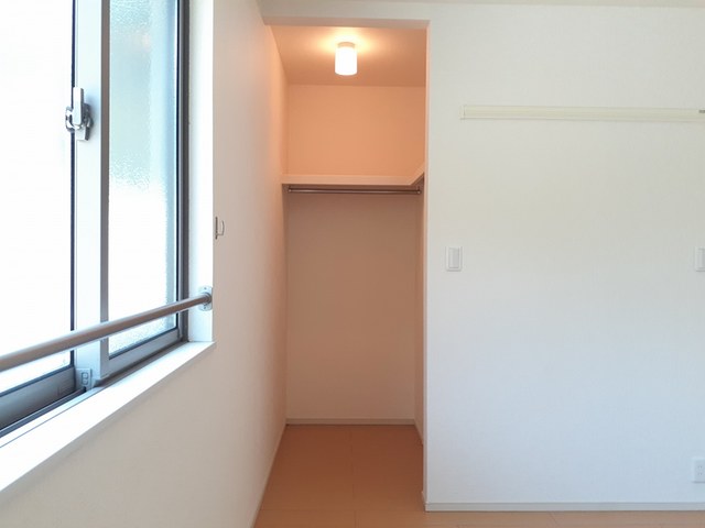 ＬＯＶＥＬＹ その他1