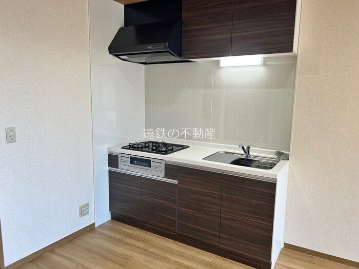 ハイカムールＭ キッチン