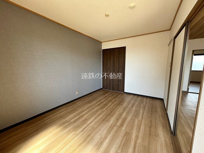 ハイカムールＭ ベッドルーム