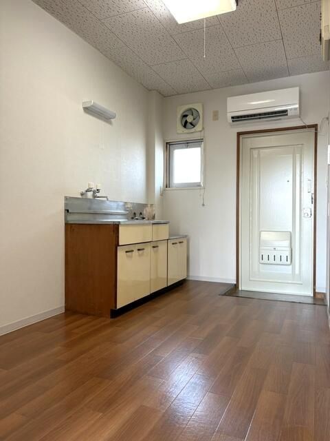 堀内コーポ リビング