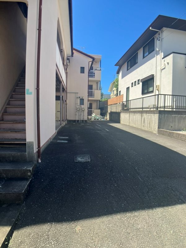 スカイハイツ 駐車場