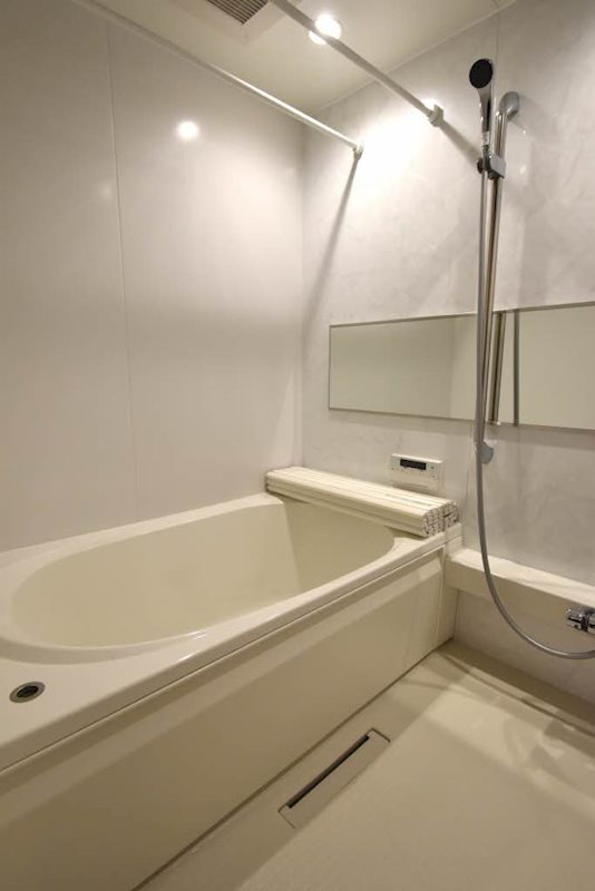 シャーメゾングレイス 風呂画像