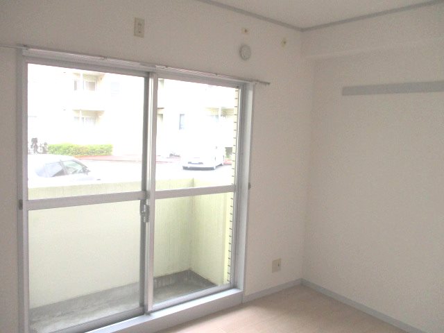 ライトアップ萩丘２番館 リビング