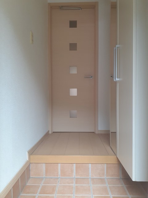 カーサ　フェリーチェ 玄関