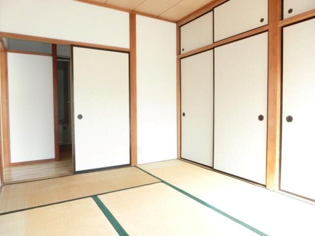 藤ハイツ ベッドルーム