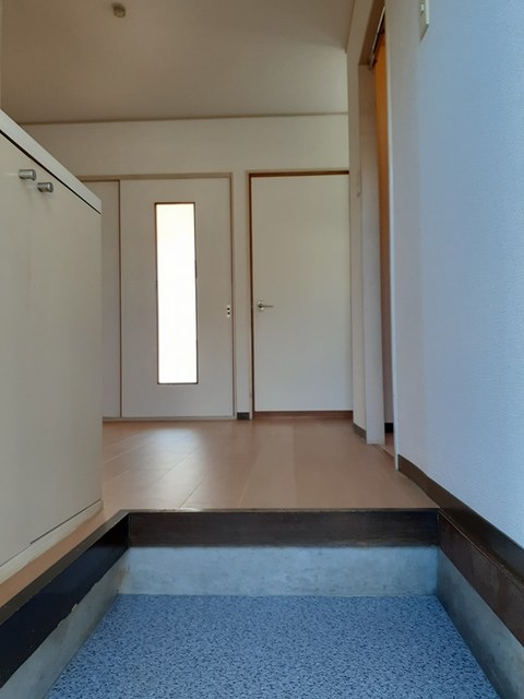 ハイムカミアラヤ 玄関