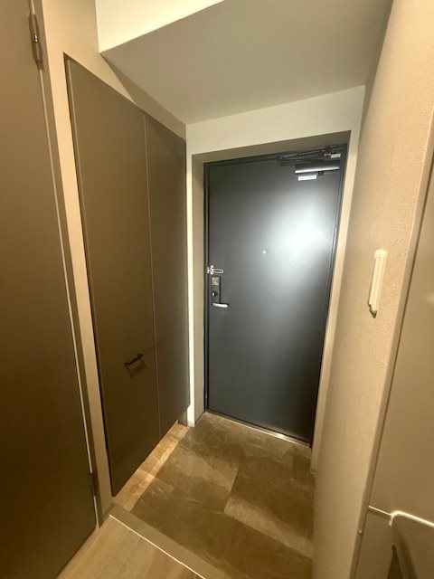 Central　S　砂山町 玄関