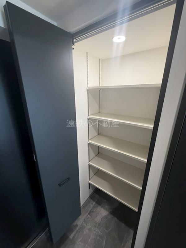 Central　S　砂山町 玄関