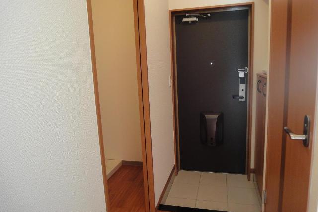 アネックス神明 玄関