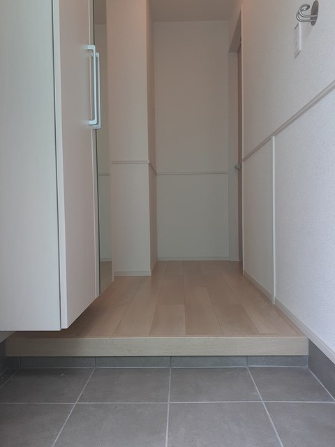 ラ・パーチェ 玄関