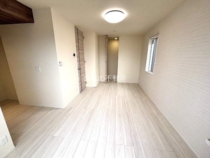 ナナラ リビング