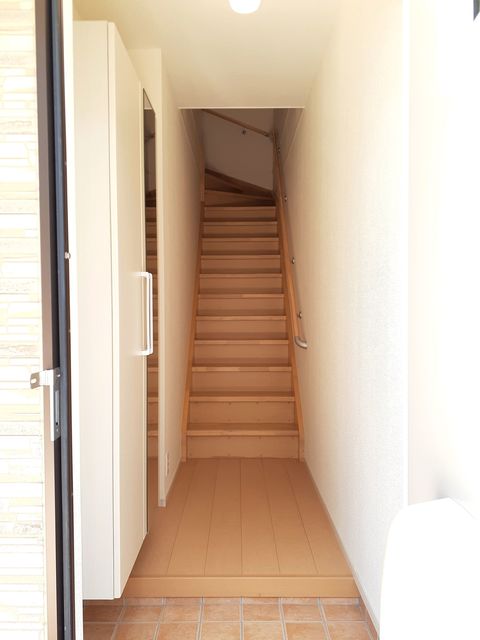フォレスタ横須賀 玄関