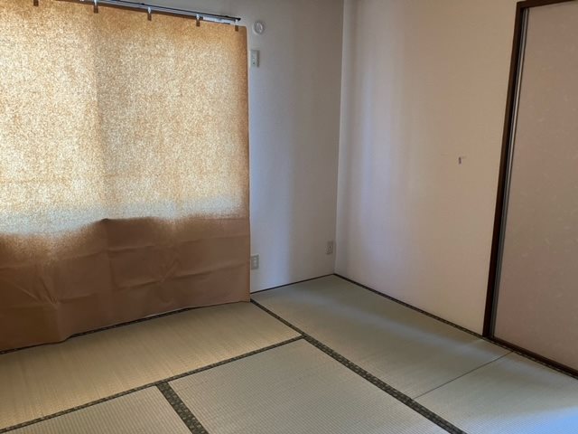 社のテラス B棟 ベッドルーム