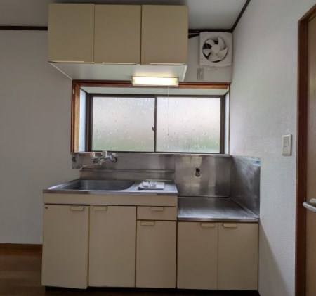 安間借家 キッチン