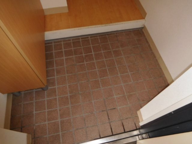マンションロイヤルアイリス 玄関