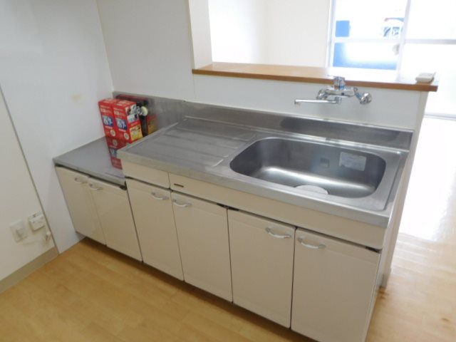 マンションロイヤルアイリス キッチン