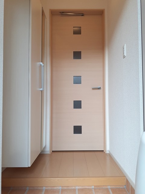 ＬＯＶＥＬＹ 玄関