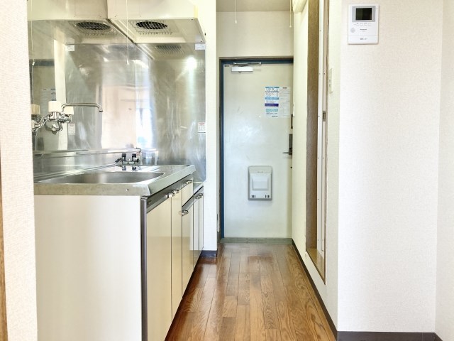 ラピスリーオ 玄関