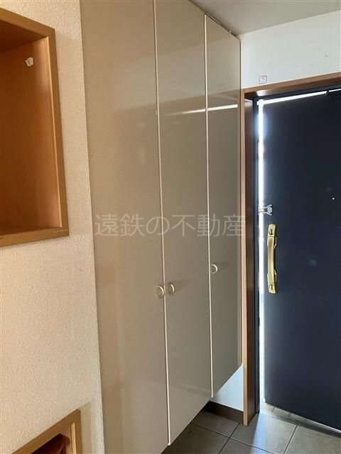 ブライトタウン新津(704) 玄関