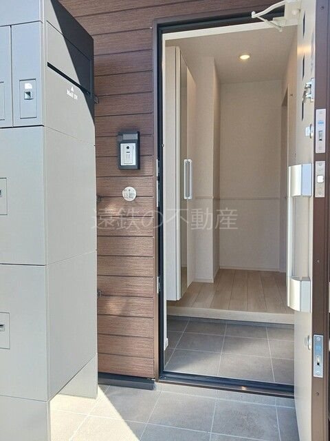 パルクソレイユ萩丘 玄関