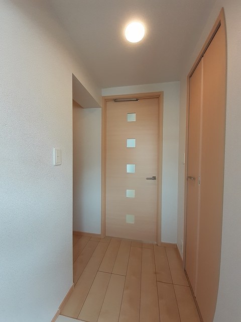サンリット初生Ⅱ 玄関