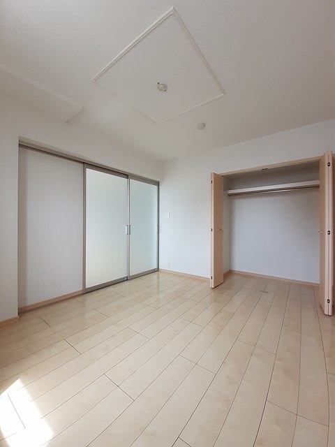 サンリット初生Ⅱ ベッドルーム