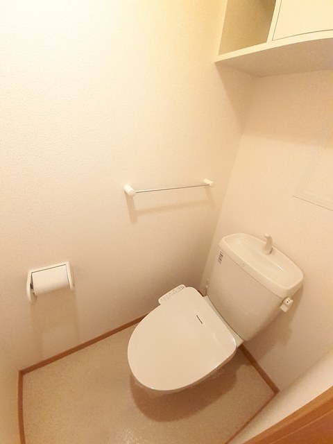 クリスタル　ティアラＡ その他2