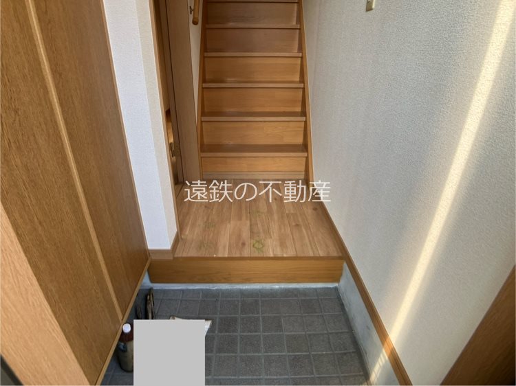 ロザージュ 玄関