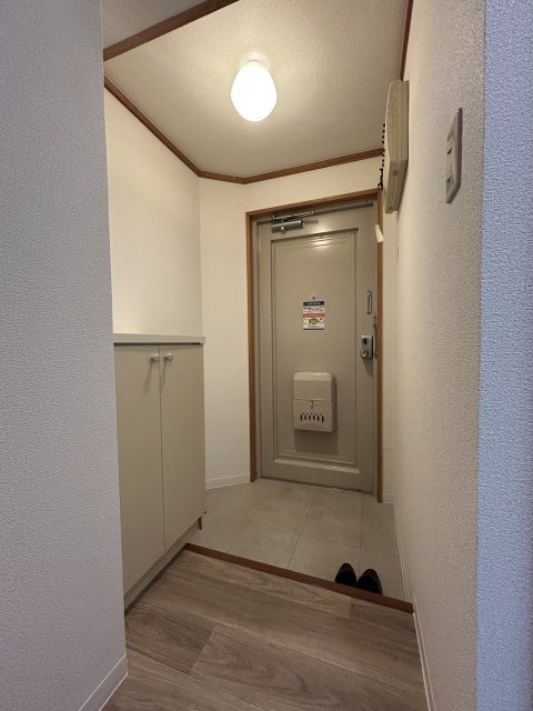 コーポサンライズ 玄関