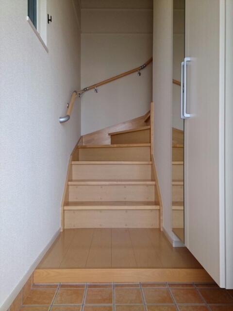 クレメント　デコ 玄関