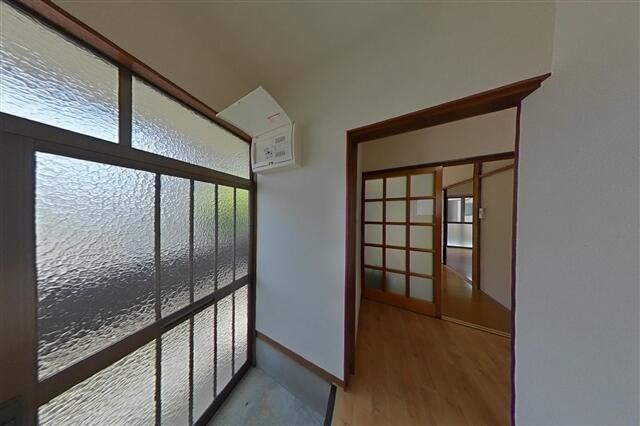 村田貸家 玄関