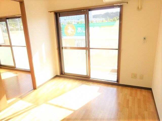 リアライズ掛川Ⅱ リビング