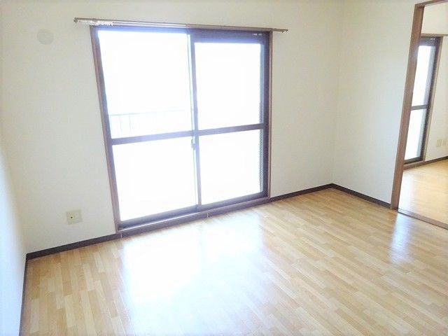 リアライズ掛川Ⅱ リビング
