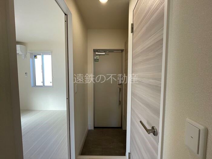 コーポ ヴェルデ 玄関