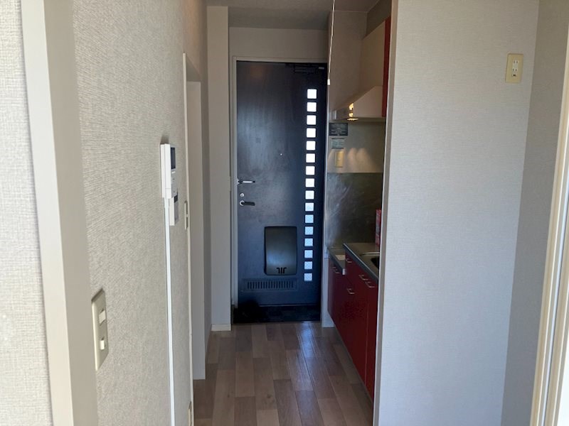 ディアス小松 玄関
