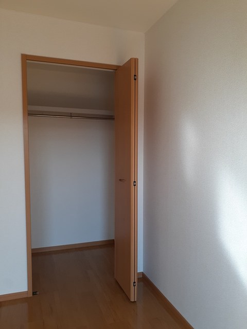 マンション・マーレ ベッドルーム