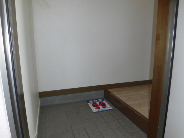 ルミエール 玄関