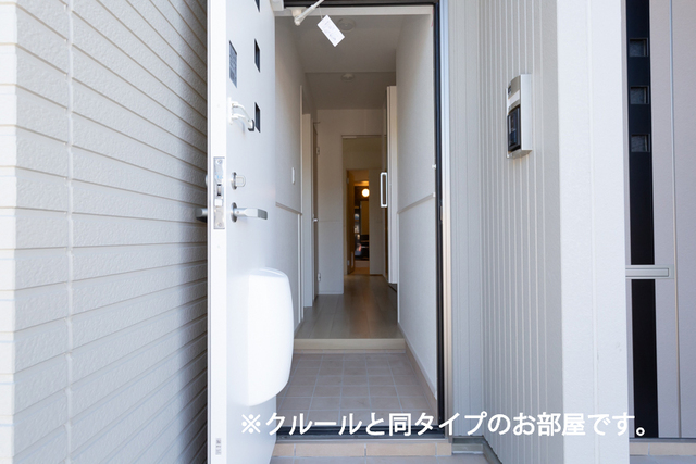 ペルティカ 玄関