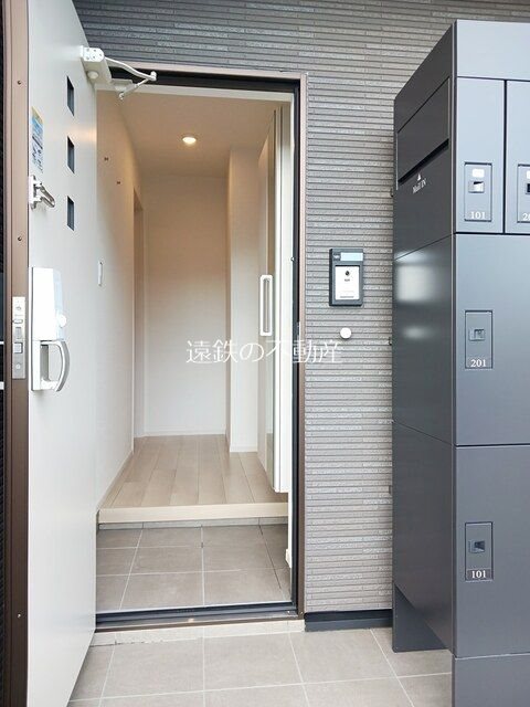 マーガレット・ノアⅡ 玄関