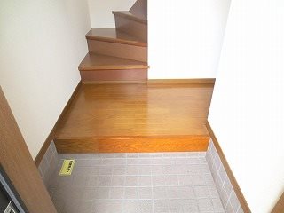 テラス実香Ⅱ 玄関