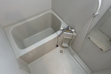 テニメントハウスフルール 風呂画像