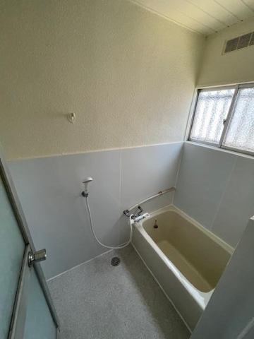 浜松市中央区大瀬町1412-1 賃貸一戸建て 風呂画像