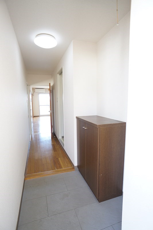 ディアコート布橋 玄関