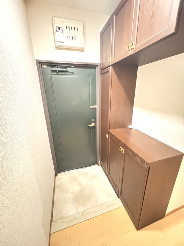 ガーデンロゼ高町 玄関