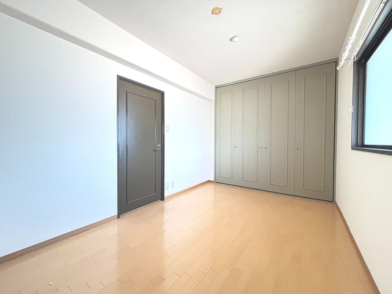 ガーデンロゼ高町 ベッドルーム