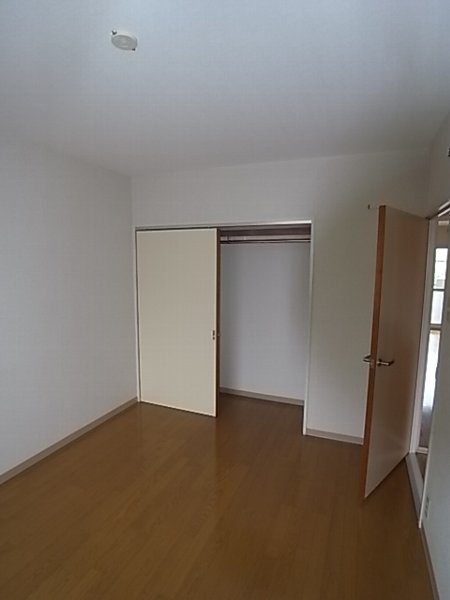 ディアコート布橋 ベッドルーム