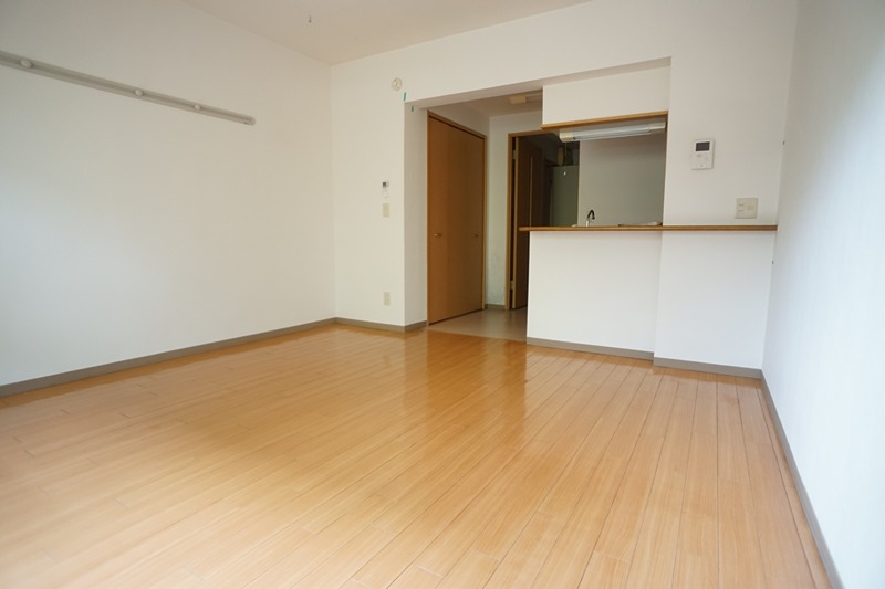 ウインディ・レイ リビング